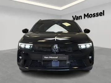 Opel Astra 2023 photo 2