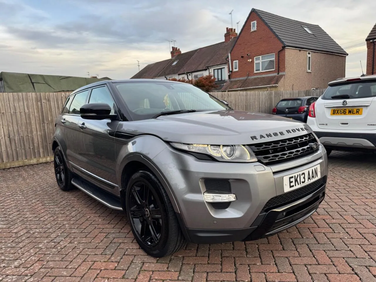Land Rover Range Rover Evoque 2013 photo 3