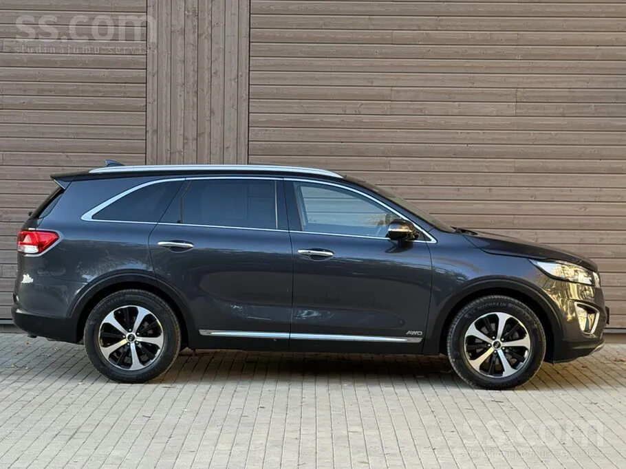 Kia Sorento 2017 photo 2
