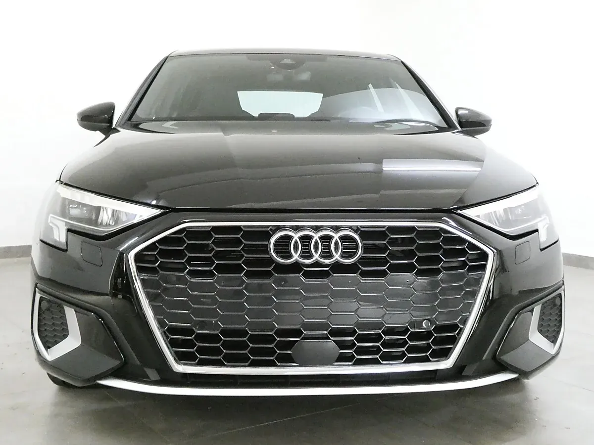 Audi A3 2024 photo 2