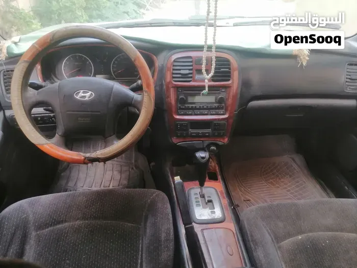 Hyundai Sonata 2002 photo 4