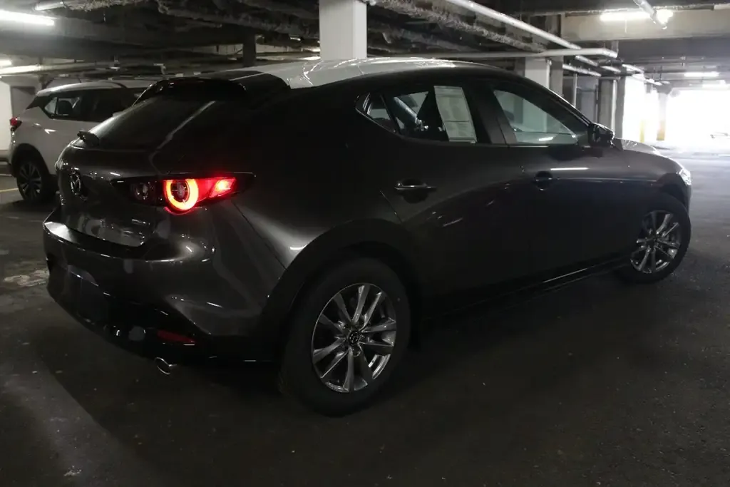 Mazda 3 2026 photo 4