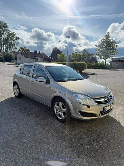 Opel Astra 2008 photo 3
