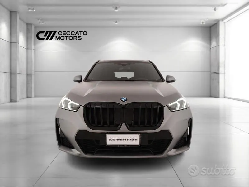 BMW X1 2023 photo 2