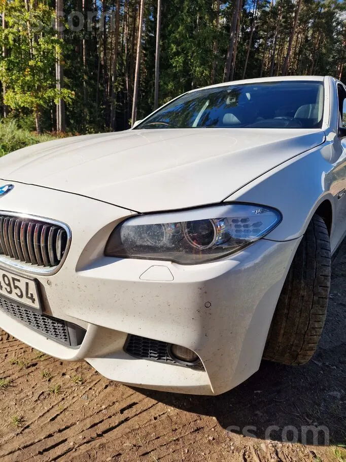 BMW 520 2013 photo 2