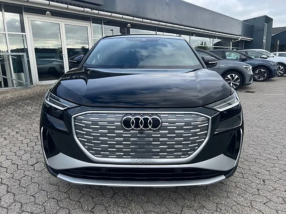 Audi Q4 E-Tron 2025 photo 5