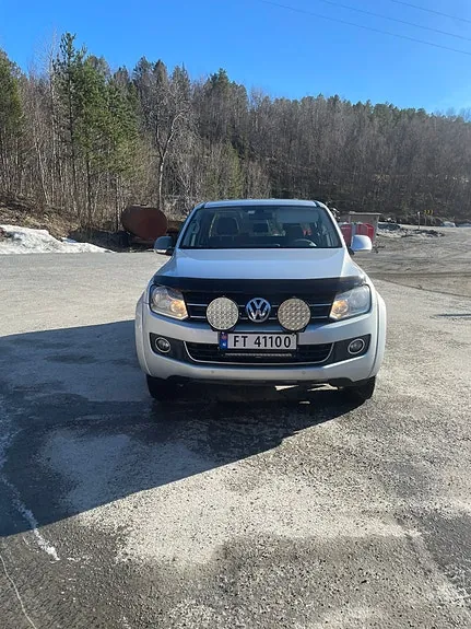 Volkswagen Amarok 2012 photo 2