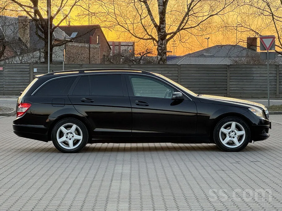 Mercedes-Benz C200 2009 photo 5