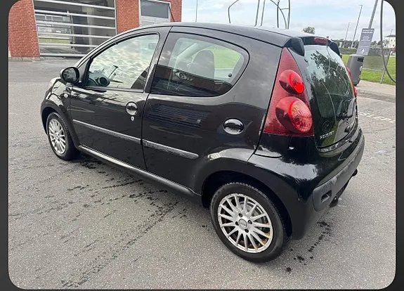 Peugeot 107 2012 photo 3