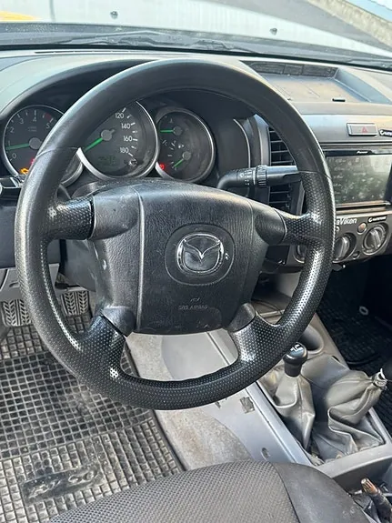 Mazda Bt-50 2008 photo 4