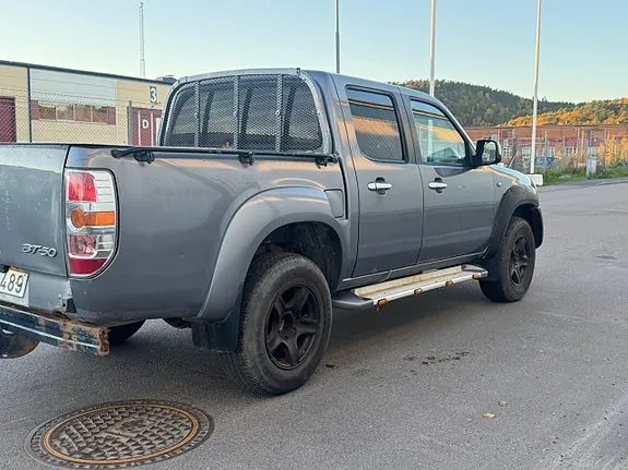 Mazda Bt-50 2008 photo 2
