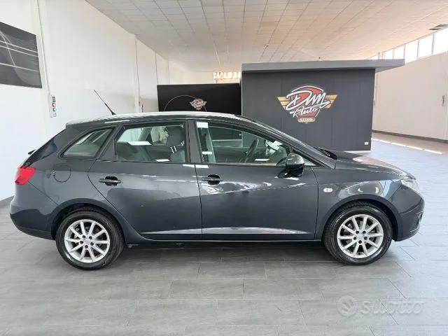 Seat Ibiza 2011 photo 4