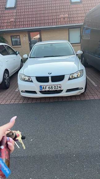 BMW 320I 2008 photo 3