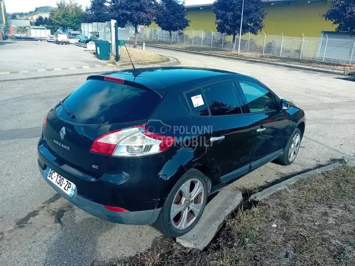 Renault Megane 2010 photo 5