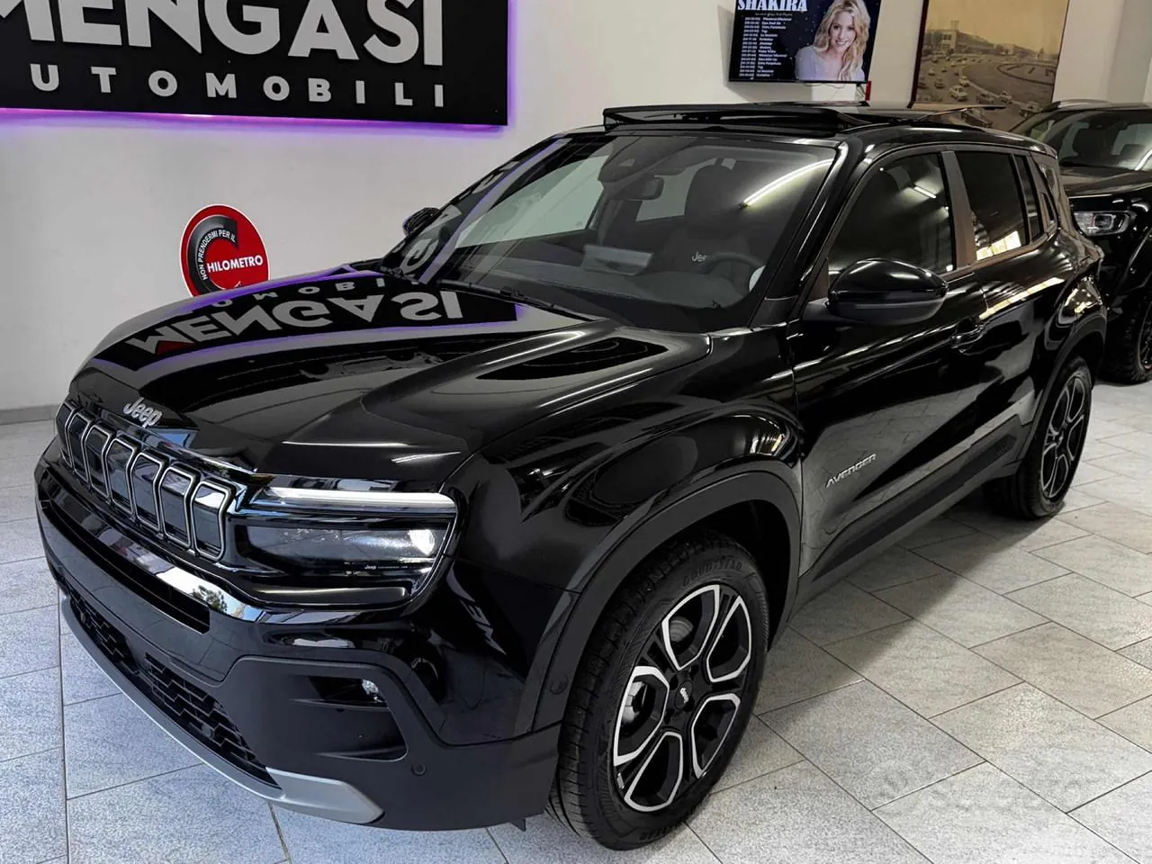 Jeep Avenger Summit 2025 photo 2