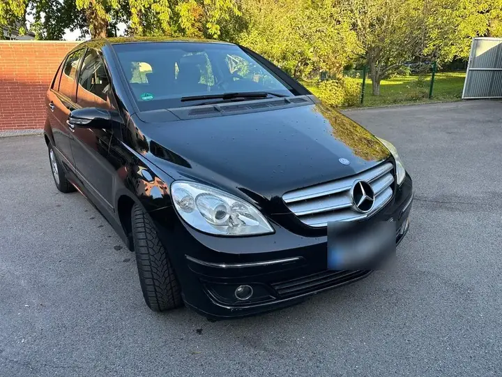 Mercedes-Benz B-Class