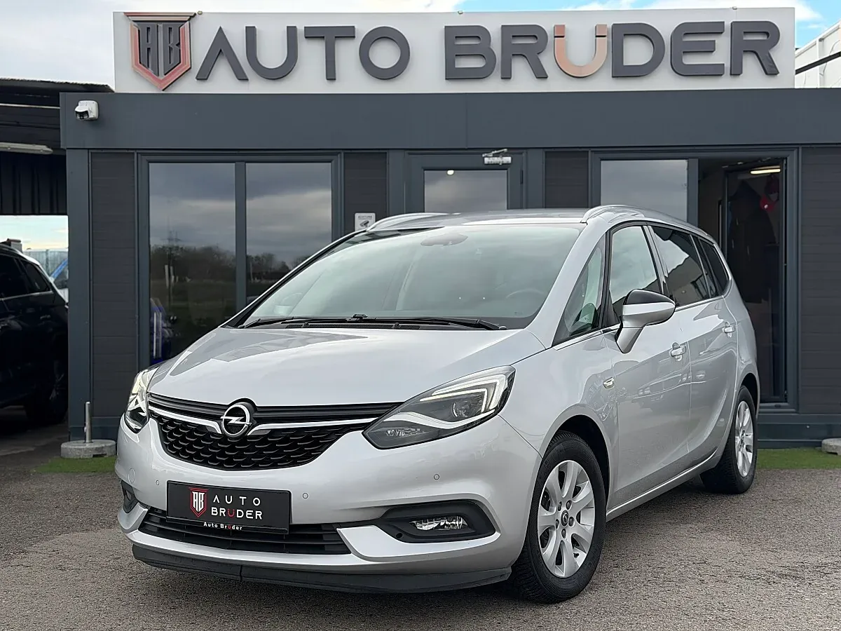Opel Zafira 2017 photo 2
