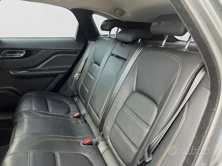 Jaguar F-Pace 2020 photo 5