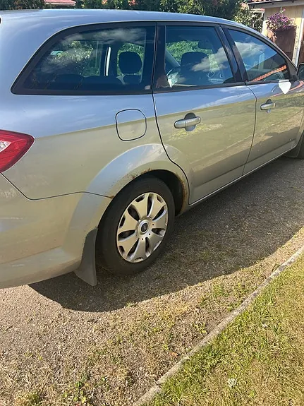 Ford Mondeo 2009 photo 2