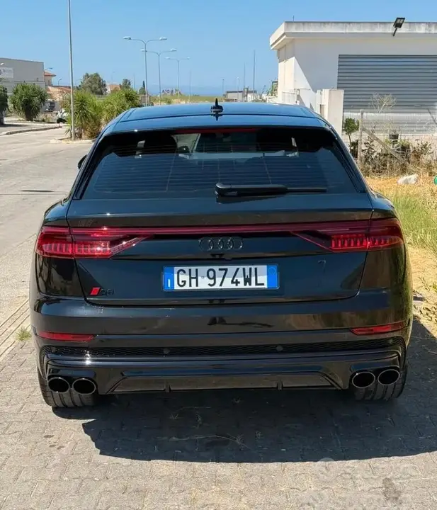 Audi Q8 2022 photo 2