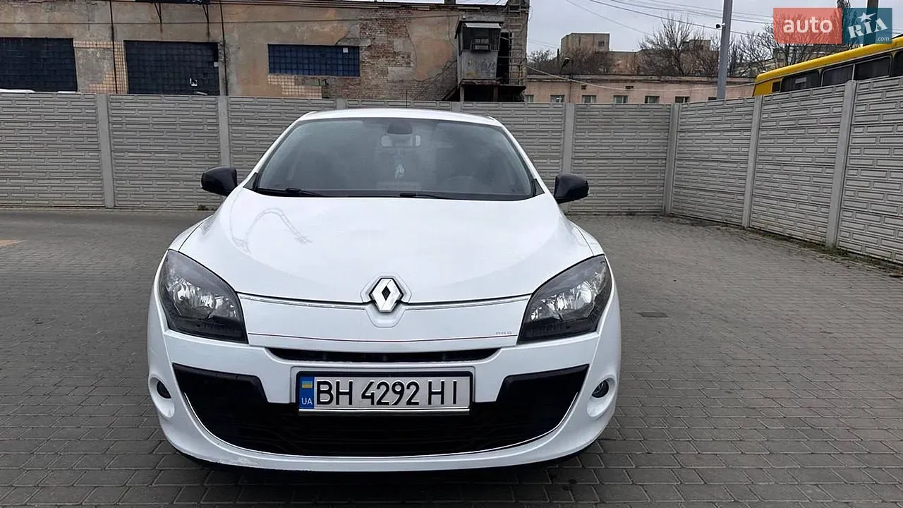 Renault Megane 2012 photo 4