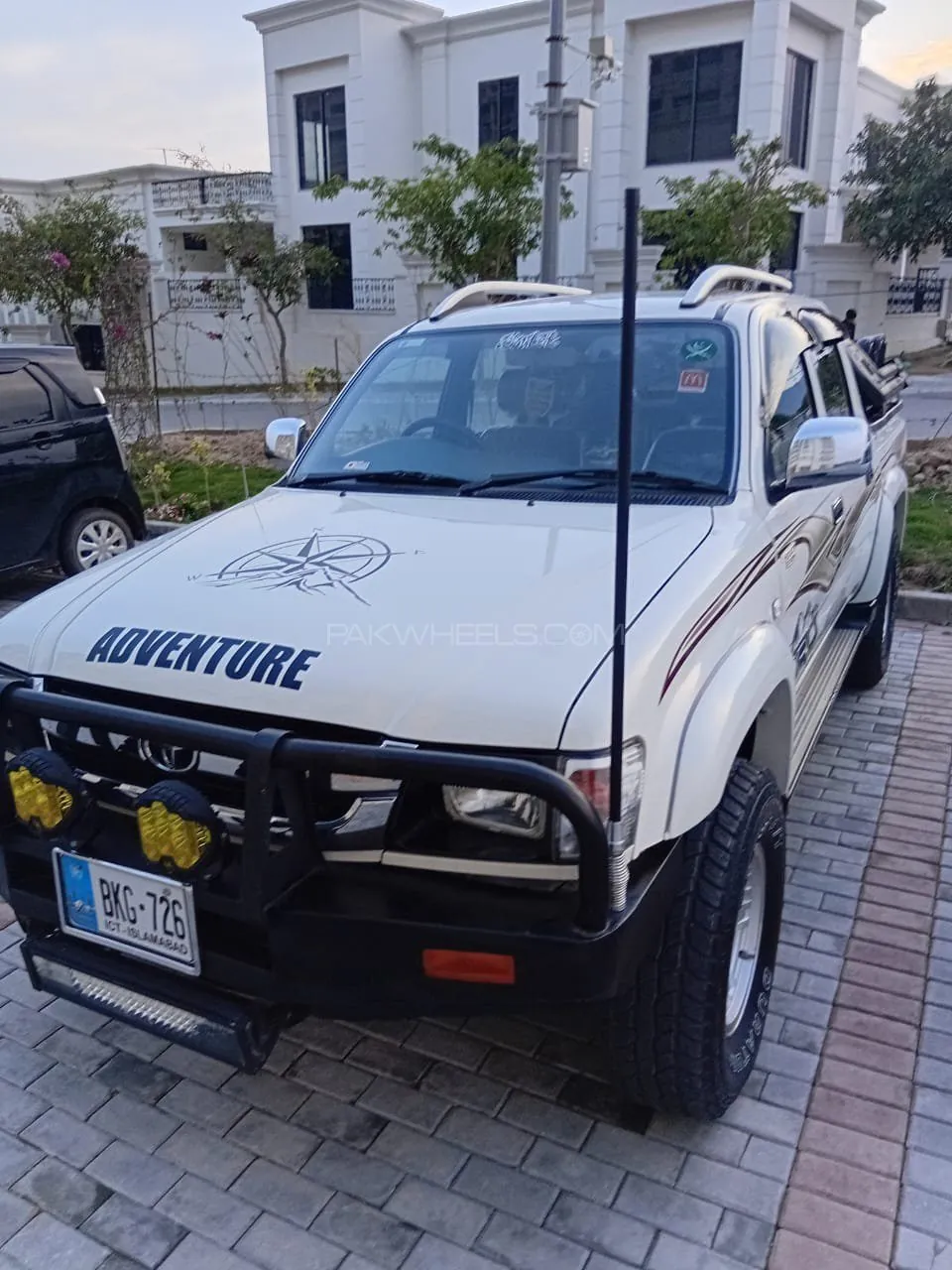 Toyota Hilux