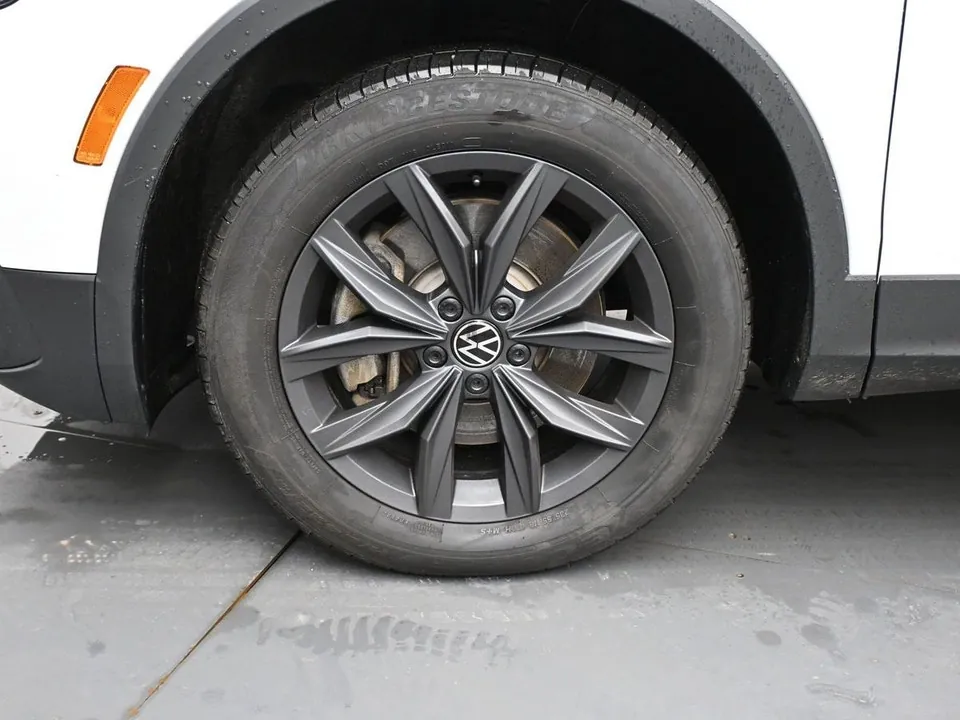 Volkswagen Tiguan 2024 photo 4