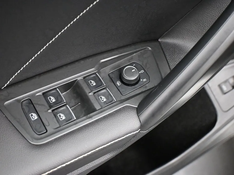 Volkswagen Tiguan 2024 photo 5