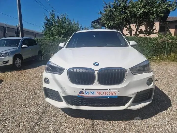 BMW X1 2015 photo 2