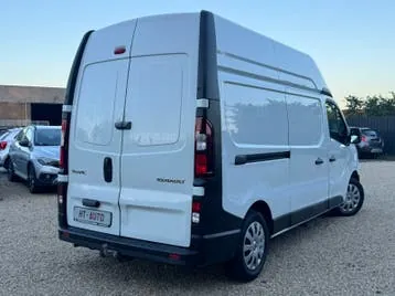Renault Trafic 2019 photo 3