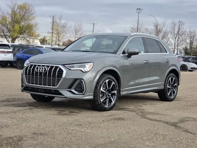 Audi Q3 2025 photo 2