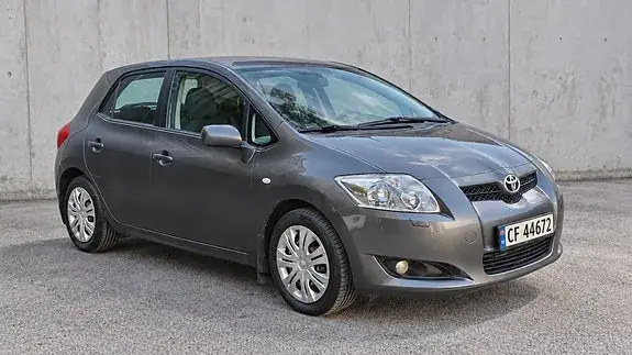 Toyota Auris 2007 photo 3