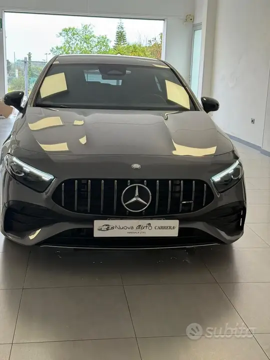 Mercedes-Benz A45 Amg