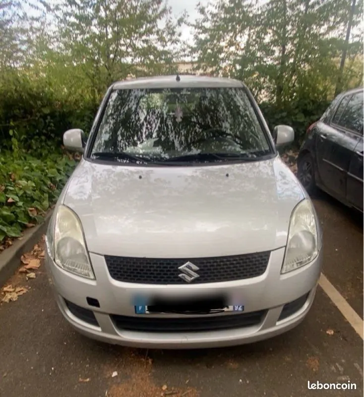 Suzuki Swift 2009 photo 2