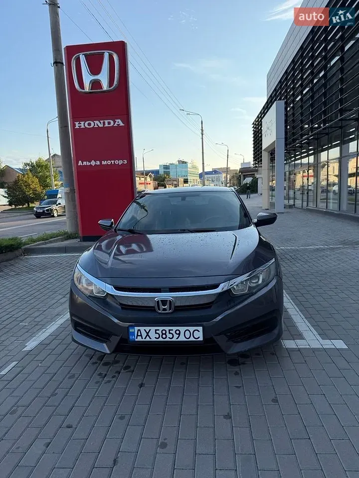 Honda Civic 2018 photo 5