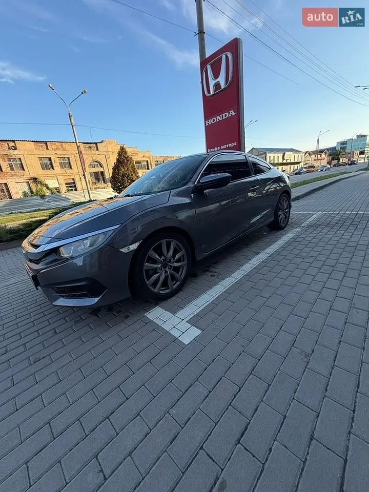 Honda Civic 2018 photo 4