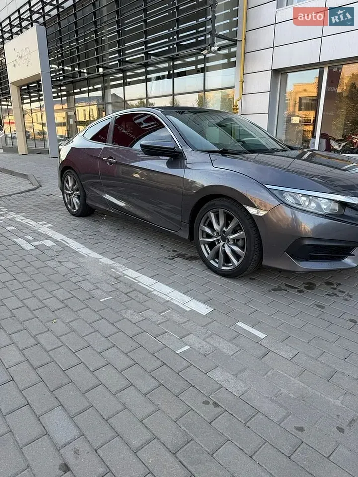 Honda Civic 2018 photo 3