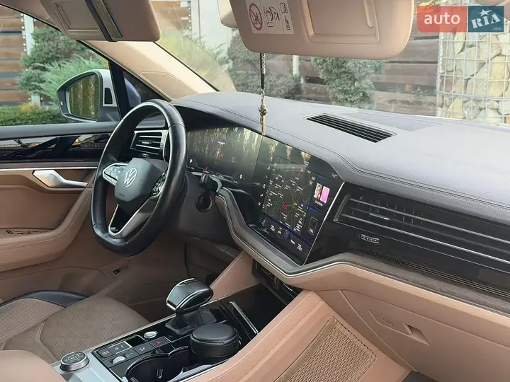 Volkswagen Touareg 2020 photo 4