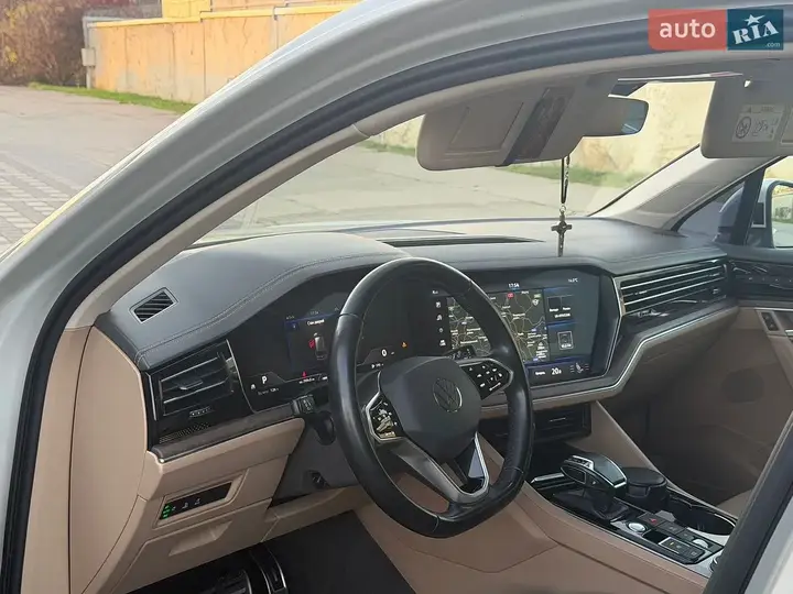 Volkswagen Touareg 2020 photo 5