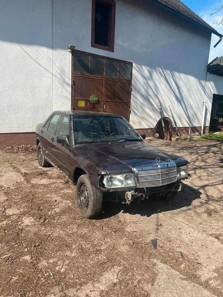 Mercedes-Benz W201