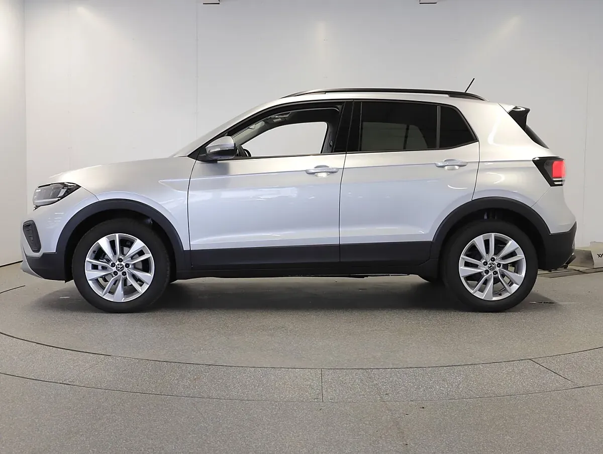 Volkswagen T-Cross 2026 photo 2