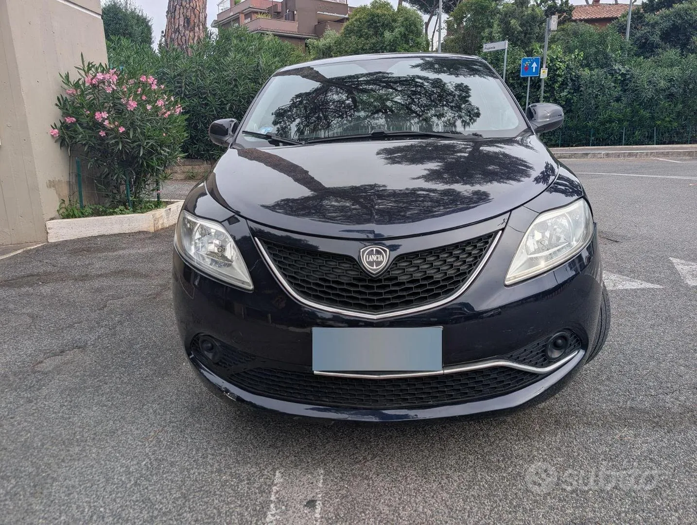 Lancia Ypsilon 2016 photo 2