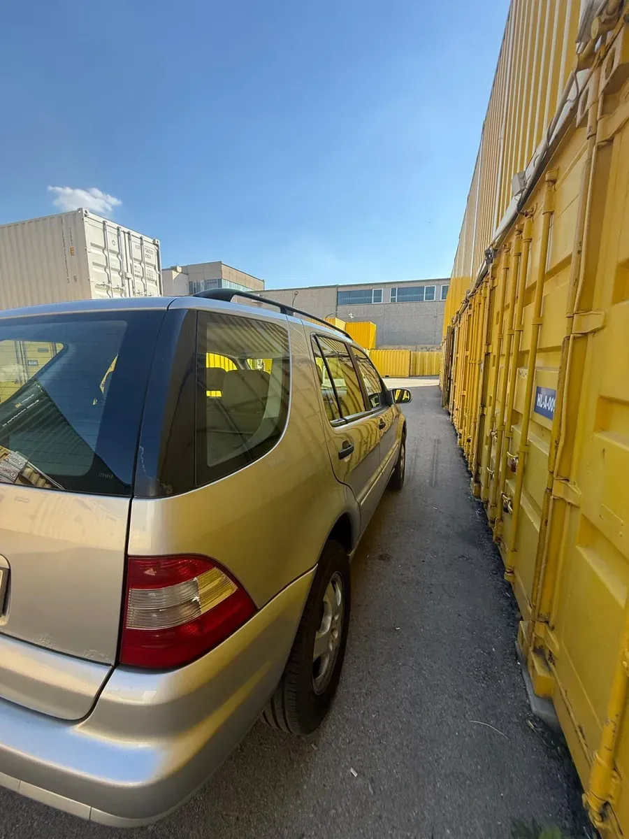 Mercedes-Benz M-Class 2002 photo 3