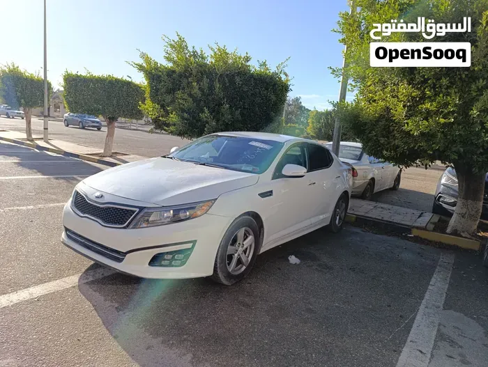 Kia Lotze 2010 photo 5