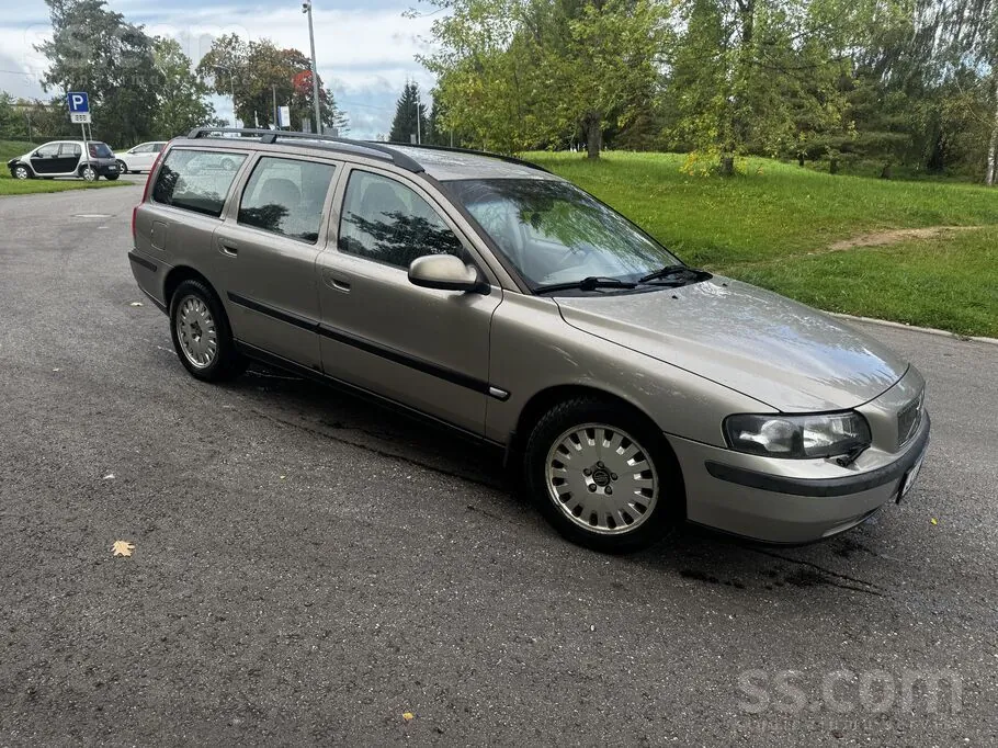 Volvo V70