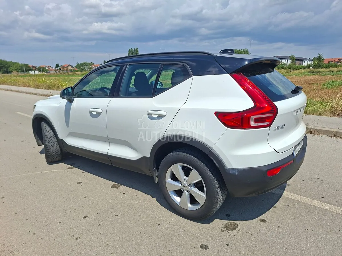 Volvo Xc40 2019 photo 2