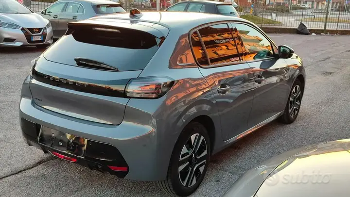 Peugeot 208 2025 photo 5