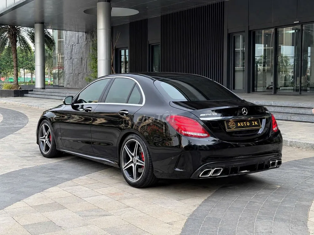 Mercedes-Benz C300 2015 photo 5