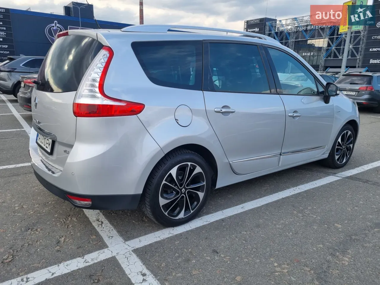Renault Grand Scenic 2016 photo 5