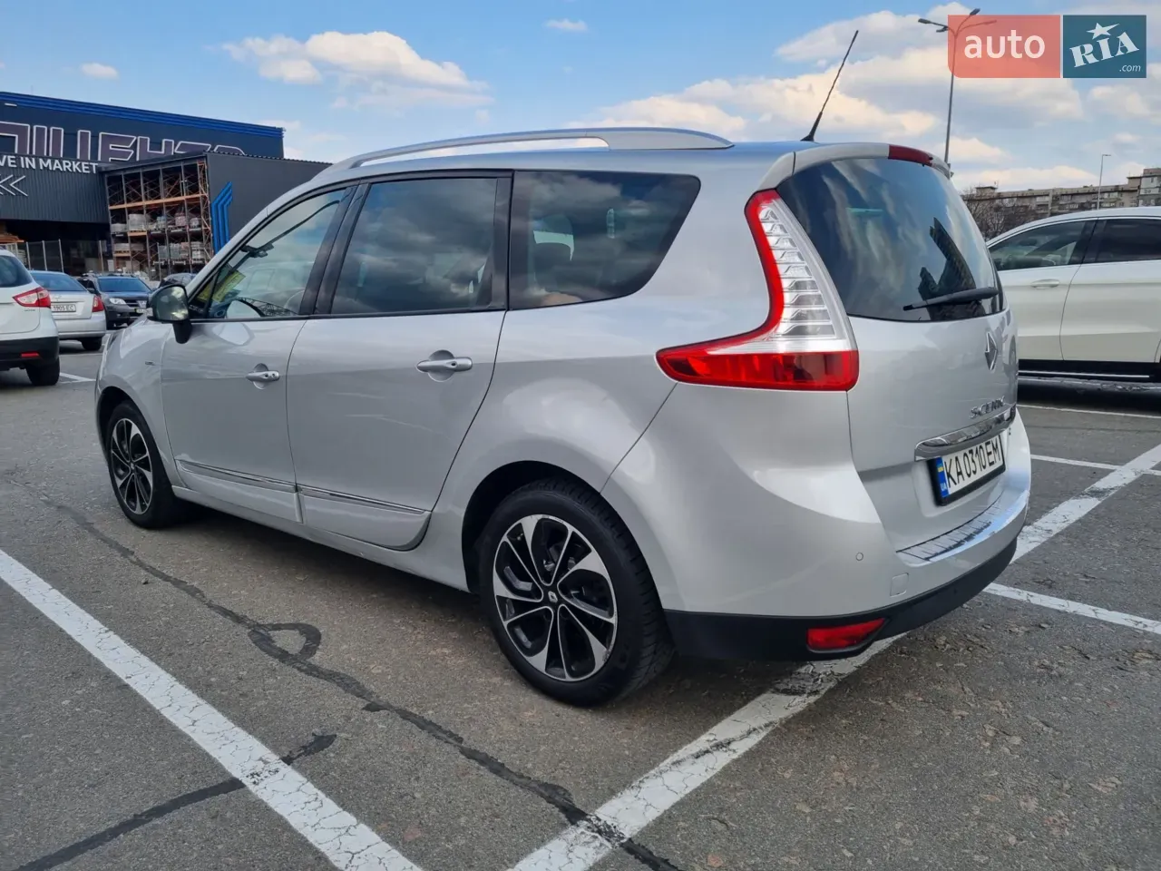 Renault Grand Scenic 2016 photo 4